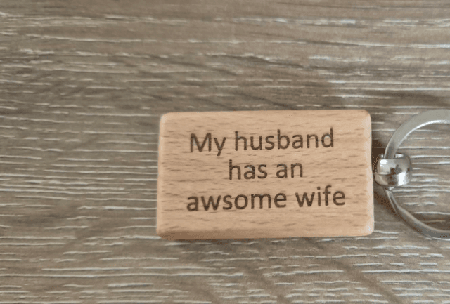 Husband/Awsome Wife Keyring  